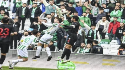 Bir saha karışıklığı da Bursa’da!