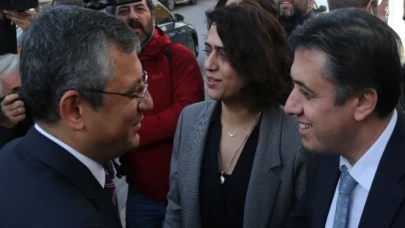 CHP lideri Özgür Özel'den DEM Parti'ye ziyaret