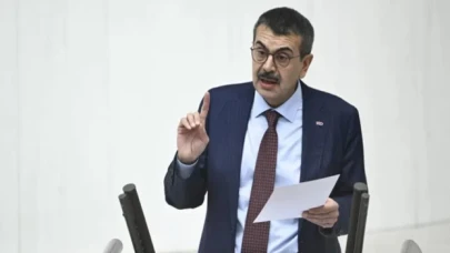 CHP'den 81 ilde eş zamanlı tepki: Erdoğan'a, "Milli Eğitim Bakanı Tekin'i görevden alın" çağrısı yapıldı