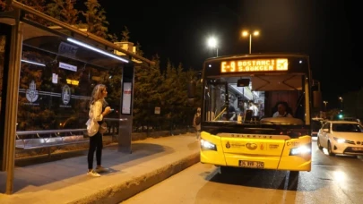 İstanbul'da gece saatlerindeki otobüs seferlerinin sayısı artırıldı