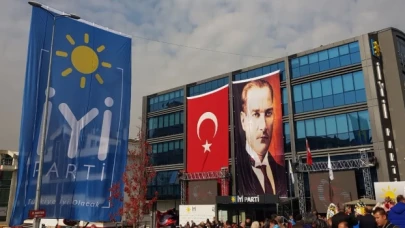 İYİ Parti'de 4 ilçe başkanı görevden alındı