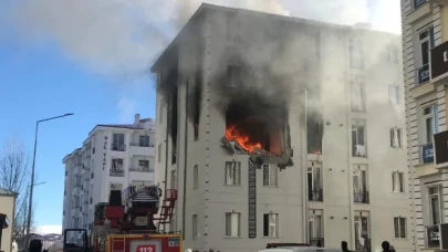 Kars'ta 5 katlı binada patlama: 6 yaralı