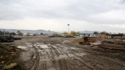 Kocaeli Başiskele Yakup Altun Stadı yenileniyor