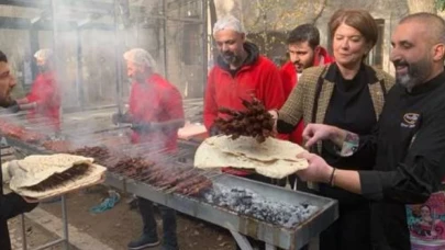 Meclis’te mangalda ciğer yaptıran AK Partili Ataman’dan açıklama geldi: Mahmut ağanın kızıyım