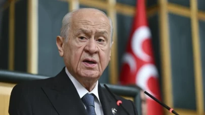 MHP lideri Bahçeli, Meclis'i terk etti