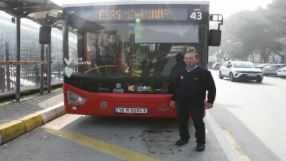 Rahatsızlanan yolcuyu hastaneye yetiştirdi