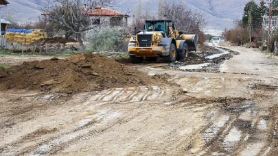Yahyalı’da yollar asfaltlanmaya hazırlanıyor