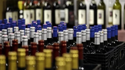 Yerlikaya duyurdu: 81 ilde 'alkol operasyonu' yapıldı, 25 bin litre içkiye el kondu