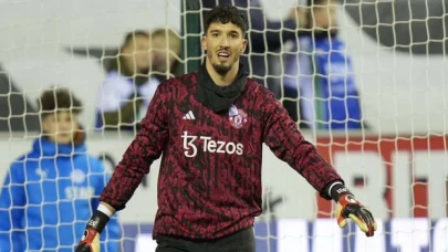 Altay Bayındır Manchester United'da ilk maçına çıktı