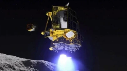 Ay'a iniş yaptıktan sonra uyutulan Japon uzay aracı 'hayata döndü'