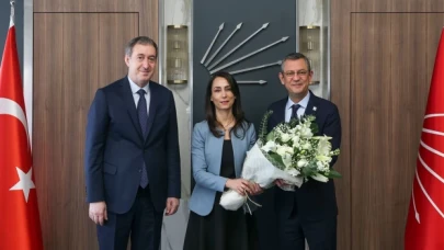DEM Parti Eş Genel Başkanları, CHP lideri Özgür Özel'i ziyaret etti