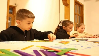 İnegöl’de Çocuklar Hem Eğleniyor, Hem De Öğreniyor