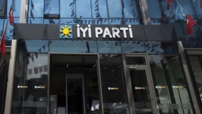 İYİ Parti'de İzmir depremi! İl Başkanı görevden alındı, yönetim istifa etti