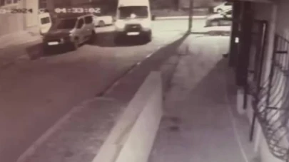 Kadıköy'de öğrenci servisini kaçıran şüpheli yakalandı