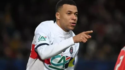 Kylian Mbappe Real Madrid ile anlaştı!