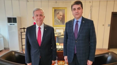 Mansur Yavaş'tan Gültekin Uysal'a ziyaret: Gündem yerel seçim