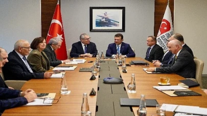 Milli Olimpiyat Komitesi toplantısına misafir oldu