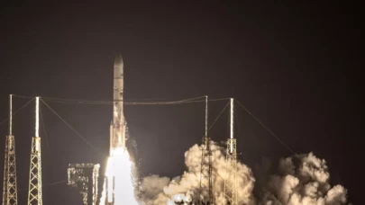 NASA, 50 yıl sonra tekrar Ay'a iniyor