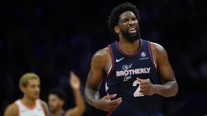 NBA'de Joel Embiid'in çılgın gecesi; 70 sayı attı