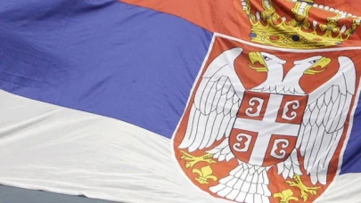 Sırbistan, askerliği zorunlu hale getiriyor