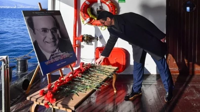 Tarihi Bergama Vapuru’nda “Atatürk ve Cumhuriyet Gemileri Sergisi” açıldı