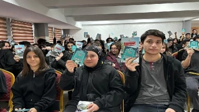 Üniversite adaylarına Başkan Dündar’dan “dijital” eğitim desteği