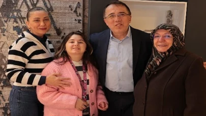 AK Parti Nevşehir Belediye Başkan Adayı Dr. Mehmet Savran, hafta sonu seçim çalışmalarını sürdürerek esnaf ziyaretleri gerçekleştirdi