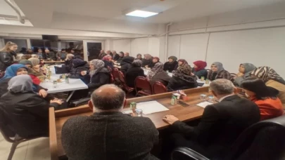 AK Parti Pazaryeri A takımı parti üyelerine tanıtıldı