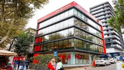 Akbank, Afet Bölgesinde Sosyal ve Ekonomik Kalkınmaya Hizmet Ediyor