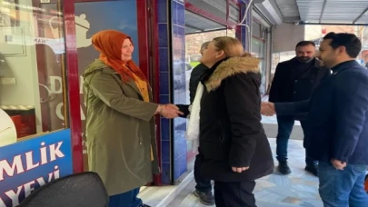 Başkan Hürriyet cemaat, esnaf ve işçilerle buluştu