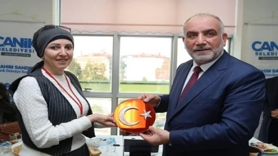 Başkan İbrahim Sandıkçı: “5 yılda 3 bin 730 hanım kardeşimize sertifikalı mesleki eğitim verdik”