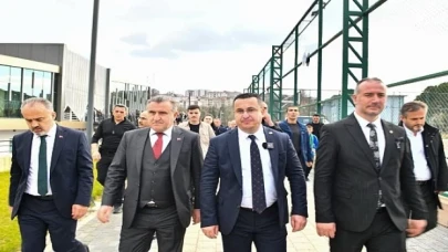 Başkan Kanar’ın Girişimleriyle Hayat Bulan Mustafakemalpaşa Kültür Merkezi Açıldı