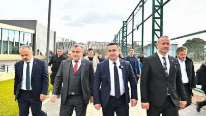 Başkan Kanar’ın Girişimleriyle Hayat Bulan Mustafakemalpaşa Kültür Merkezi Açıldı