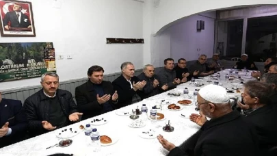 Bereket Sofrası Göçmen Camiinde Kuruldu