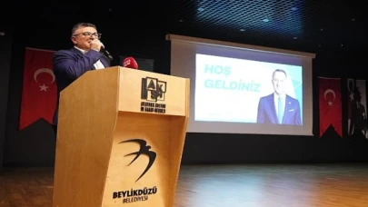 Beylikdüzü Belediye Başkanı Mehmet Murat Çalık, Beylikdüzü’ndeki apartman görevlileriyle buluştu