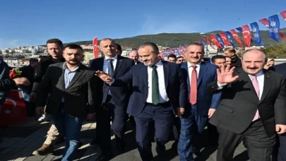 Bursa Gemlik’in vitrini yenileniyor