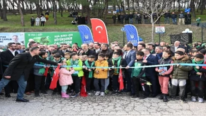 Bursa tekrar yeşile bezeniyor