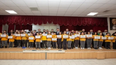 Çevre okuryazarı minikler ödüllendirildi