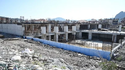 Denizcilik Fakültesi ve yurt binasında çalışmalar devam ediyor