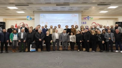 İzmit Belediyesi nikah memurlarını konuk etti