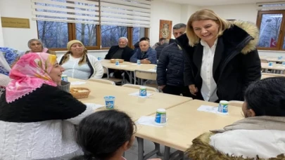 İzmit’te Başkan Hürriyet canları yalnız bırakmadı