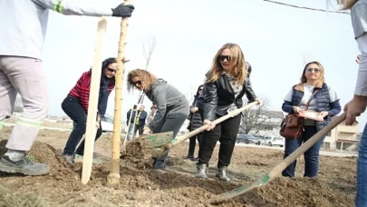 Kadın şehitler anısına fidan dikildi