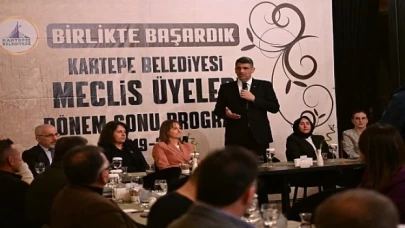 Kartepe Belediye Başkanı Av.M.Mustafa Kocaman, Kartepe Belediyesi meclis üyeleriyle bir araya gelerek birlikte geçirdikleri bir hizmet dönemini değerlendirdi