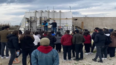 Manisa’da öğrencilerden Salihli AAT’ye ziyaret