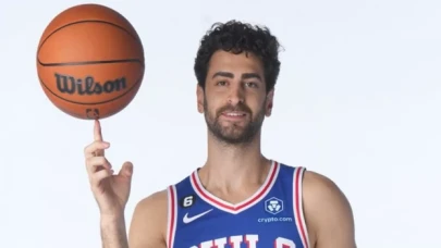 NBA'de Philadelphia 76ers forması giyen Furkan Korkmaz takas edildi