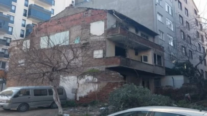 Osmangazi’de metruk binalar yıkılıyor