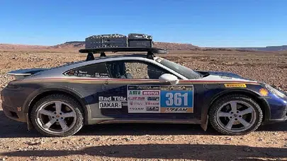 Pirelli Scorpion All Terrain Plus için çöl testi: Porsche 911 Dakar,  Almanya-Senegal Parkurunu tek lastik setiyle tamamladı