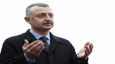 Tahir Büyükakın’dan Berat Kandili mesajı