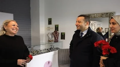 Tutuş, “Sevdamız olan İzmit’i hizmet ve eserlerle buluşturacağız”