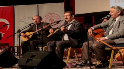 Van’da âşıklar şenliği düzenlendi